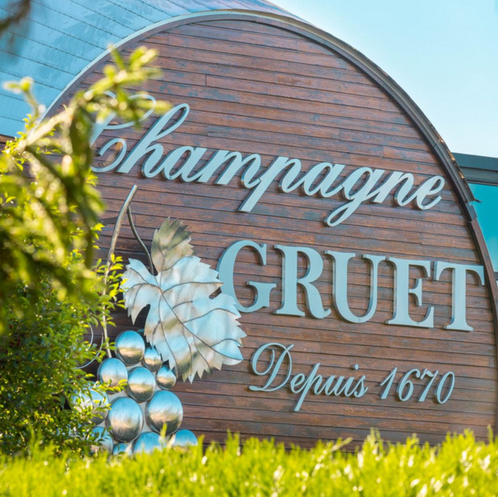 Champagne Gruet sign showcasing the brand's heritage since 1670.