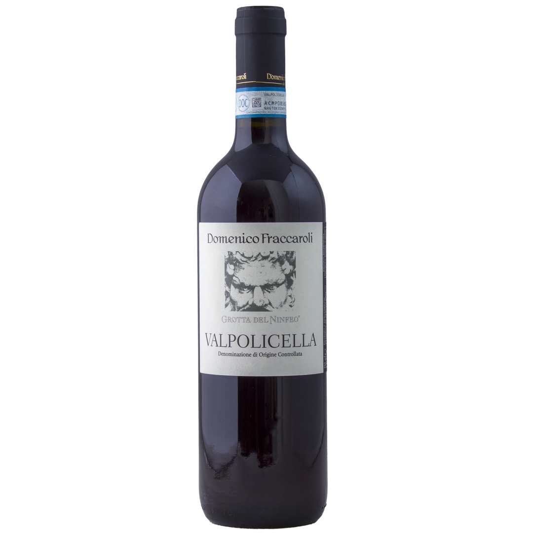 Front view of the Domenico Fraccaroli Valpolicella bottle, featuring the distinctive Grotta del Ninfeo label design.